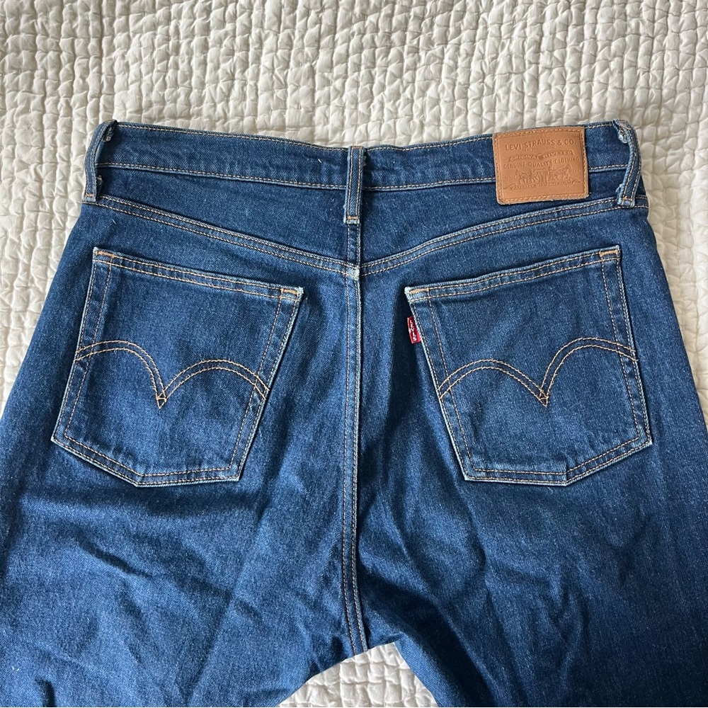 Levi's Blue Straight Leg Jeans Wedgie Classic Denim - Picture 4 of 5